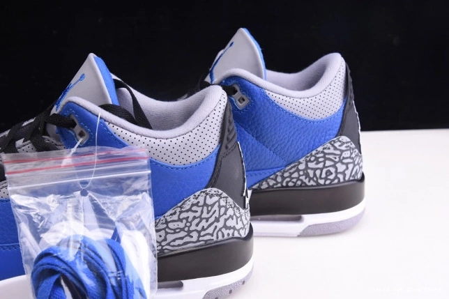 Kick Theory 400 Royal' Jordan Air Retro - 3 CT8532 'Varsity 0822
